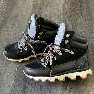 SOREL Kinetic Conquest Boot - Black - NEW